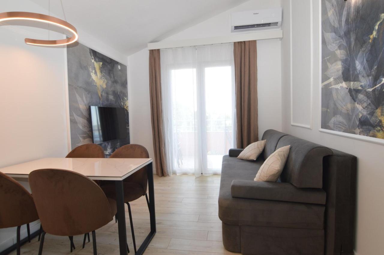 Apartments Amari Starigrad Exterior photo