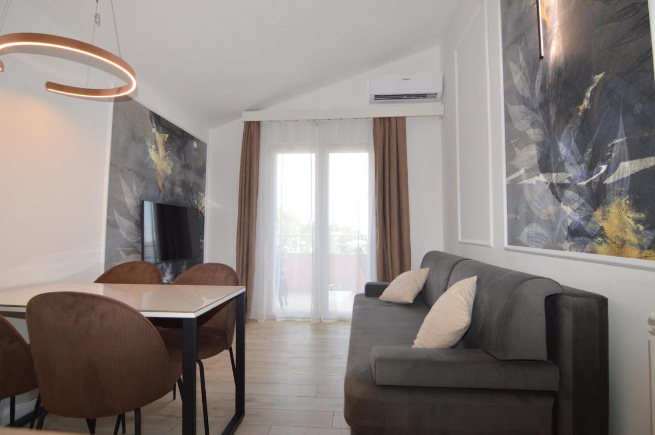 Apartments Amari Starigrad Exterior photo